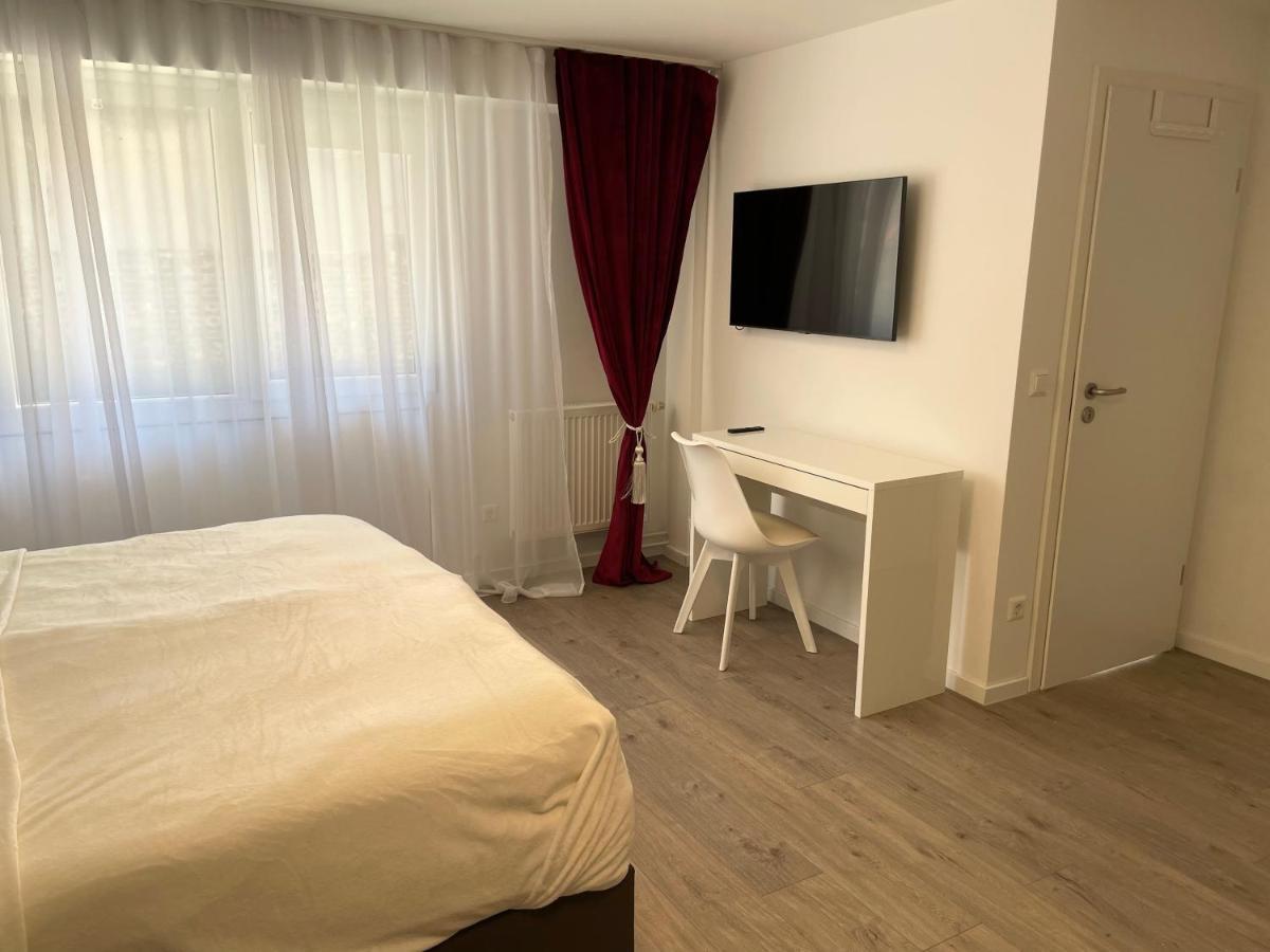 Prime Host Dream Deluxe Karlsruhe Exterior foto